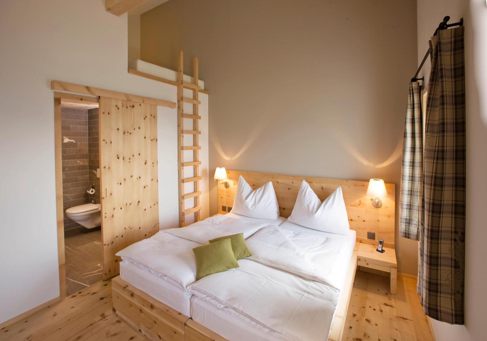 Romantik Hotel Muottas Muragl Samedan Exteriér fotografie